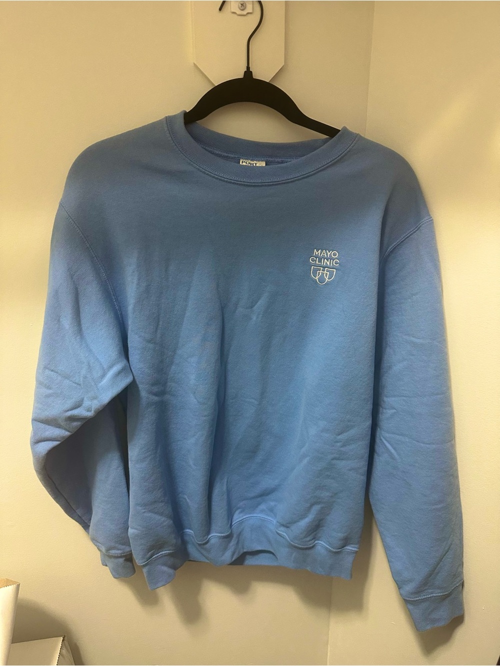 Mayo Clinic Light Blue Crewneck Sweatshirt- Women’s